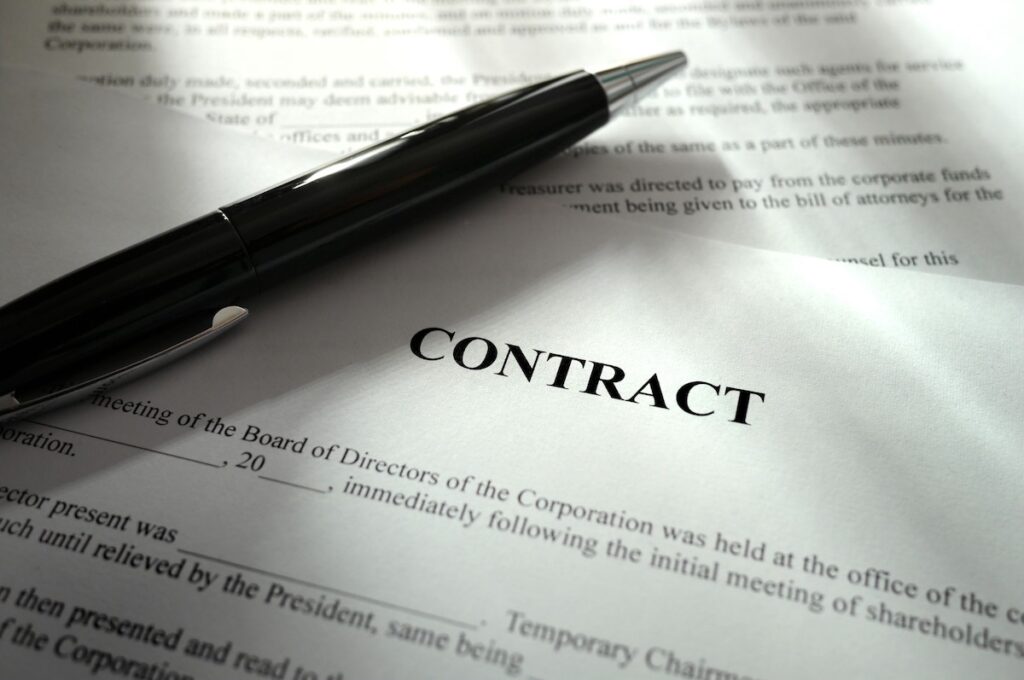 Contract with a pen